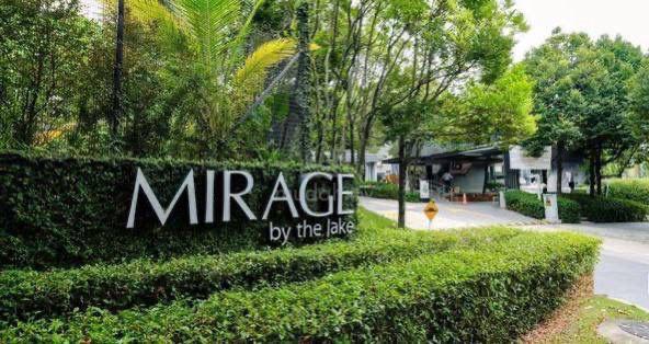 Mirage By The Lake 1