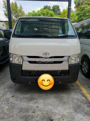 2026 Toyota HIACE 3.0 WINDOW VAN - 1