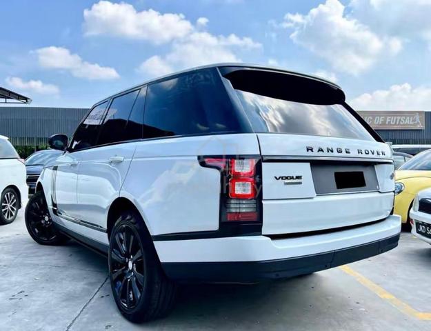 2017 Land Rover RANGE ROVER 5.0 VOGUE (A) SE SWB - 2