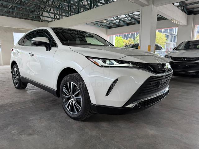 2022 Model: Toyota Harrier G, Mileage 18,700Km - 2