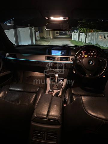 2011 Bmw 320i M SPORTS (CKD) 2.0 FACELIFT (A) - 2