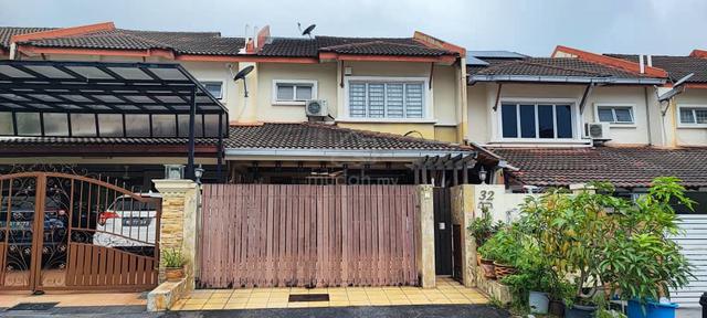 Double Storey , Fully Renovated, Intermediate Lot, Prima Saujana 1