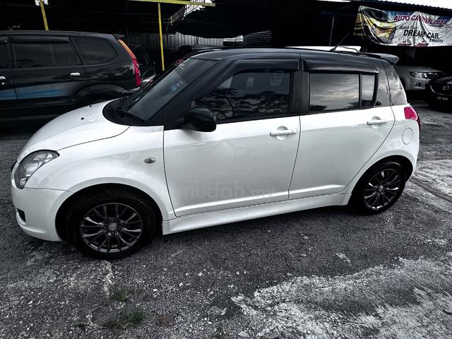 2012 Suzuki SWIFT 1.5 GLX FACELIFT (A)1Malay owner - 2