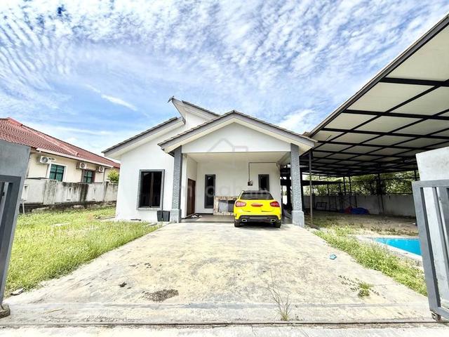 Banglo Setingkat , Taman Bukit Larang Indah TELOK MAS, MELAKA 1