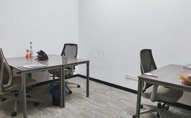 Private office space for 5 persons in Regus Menara Boustead 1