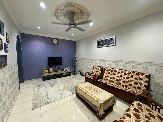 [EXT & RENOVATED] Teres Setingkat Taman Tambak Paya Indah, Ayer Molek 1