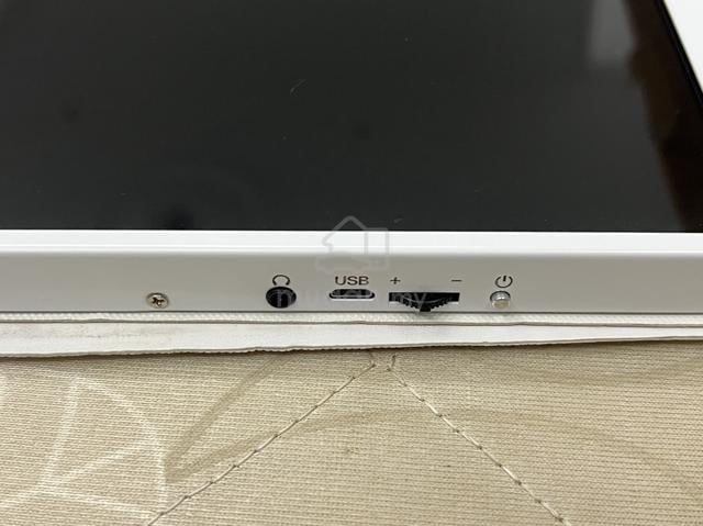 Portable Monitor Touchscreen 4K   - photo 2 of 5