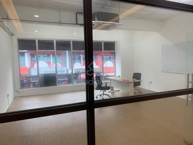 1st Floor Office 3 Storey Shoplot @ Jalan Pendidikan , Taman Universit 2