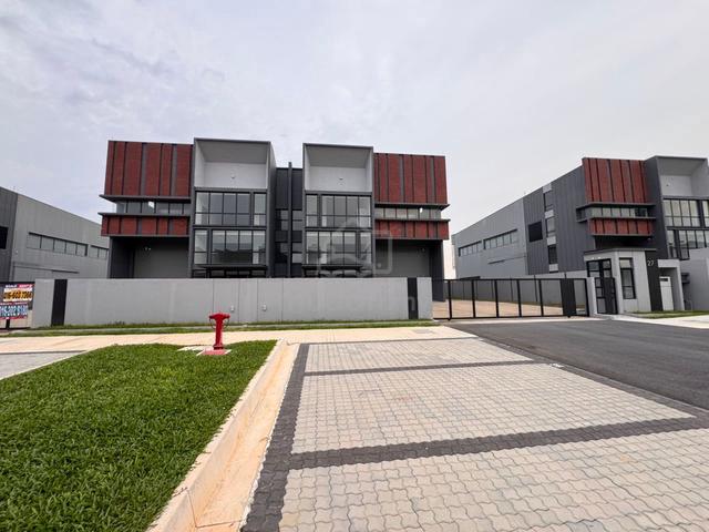 Elmina Business Park - [Brand New] Twin Semi-D Factory 1