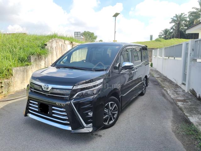 2021 Toyota VOXY 2.0 ZS KIRAMEKI III (A) - 1
