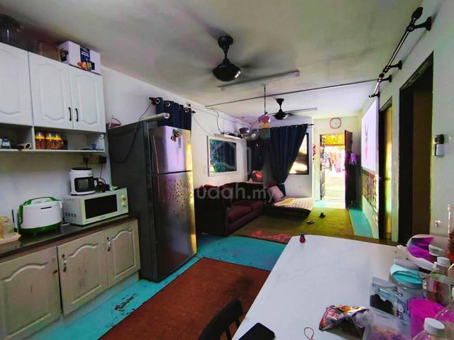 Seri Trompet Apartment 1