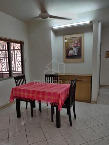Sri York 1