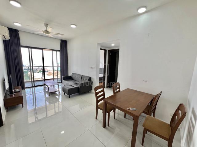 Bay Point @ Country Garden Danga Bay 1