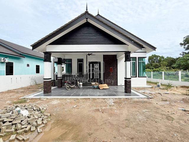 Banglo Kg Bukit Teruna, Kijal 1
