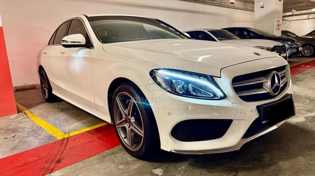 2018 Mercedes Benz C200 2.0 AMG LINE. - 1