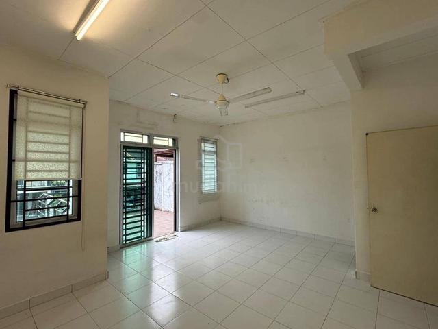 Taman Jp Perdana Double Storey Terrace House Good Condition For Sale 1