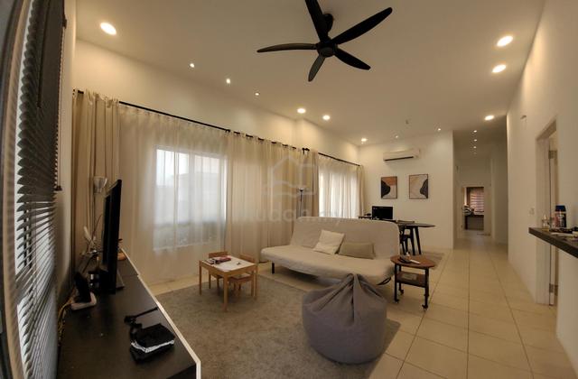 Nice Semi-D House di Seremban 1
