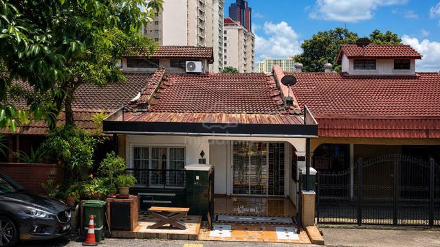 FACING PLAYGROUND Taman Bunga Raya Setapak PRIME LOCATION & EXTENDED 1