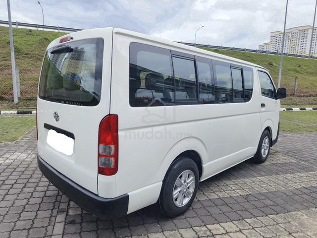 2011 Toyota Hiace 2.5 (M) 14 Seat Low Roof Window - 4