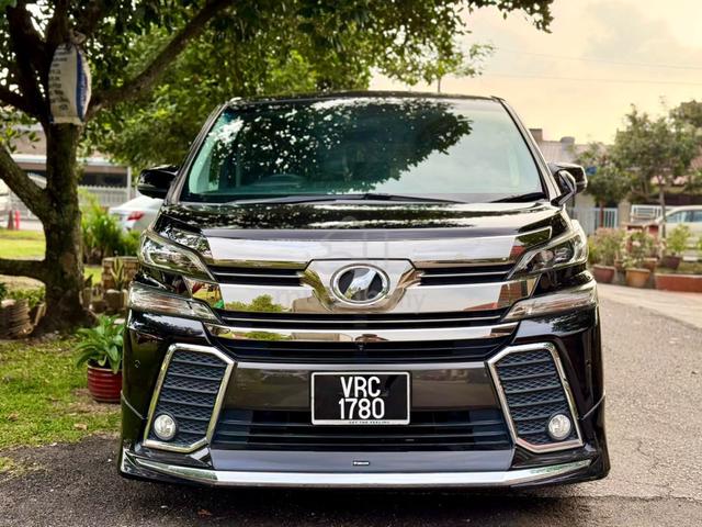 ON THE ROAD 2016 Toyota VELLFIRE 2.5 (A) - 3