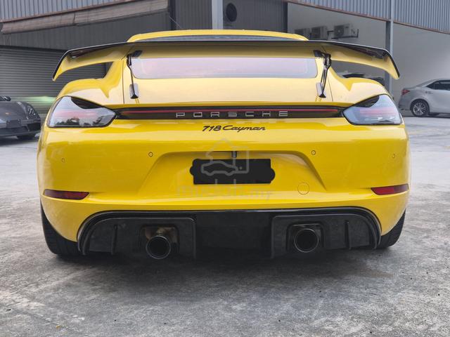 2016 Porsche Cayman 718 - 5