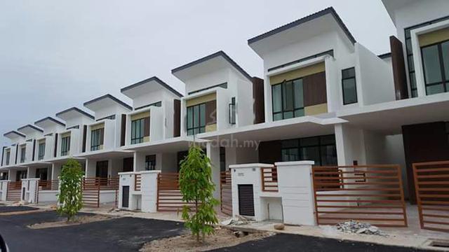 Taman Saujana KLIA Sepang 2,356sqft 2-Storey | Sepang | Leasehold | 4R 1