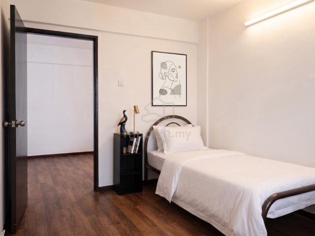 PJS 9 Sunway Medium Room Near BRT for Rent! 1