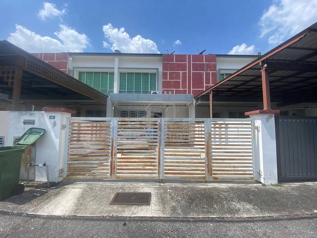 Teres 2 Tingkat Freehold non bumi. Taman Kledang Putra Chemor for Sale 1