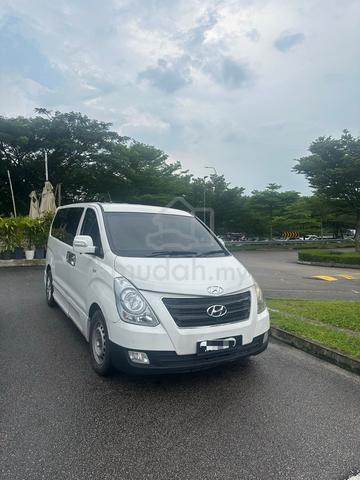 2011 Hyundai GRAND STAREX 2.5 CRDi VGT (A) - 2