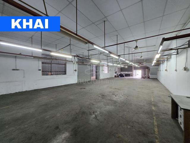 LOW CEILING |Semi-D Warehouse Factory For RENT Juru Iks GOOD CONDITION 1