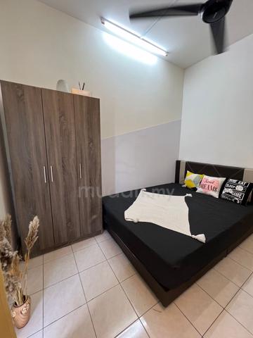 Medium Room Rental at Setia Impian,Setia Alam,U13,Zero Deposit 1