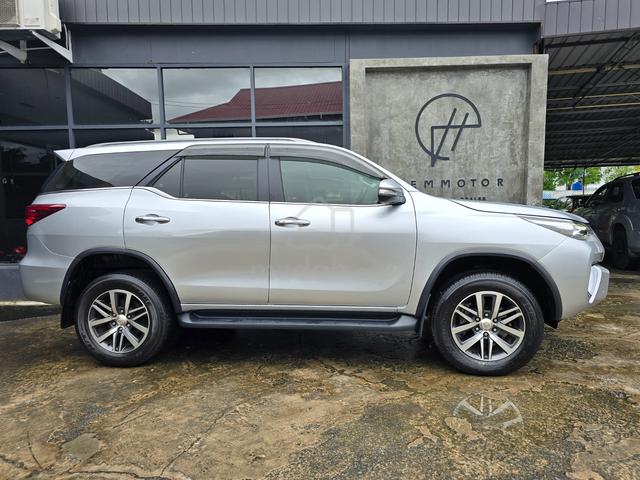 2017 Toyota FORTUNER 2.7 SRZ 4x4 (A) - 2