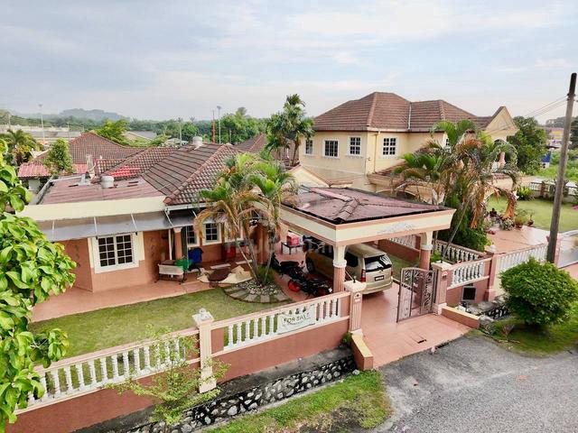 Bungalow Setingkat Taman Desa Sinaran Jenderam Dengkil Selangor 1