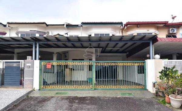 Double Storey Terrace House @ Taman Merbok Ria, Seremban, N9 1