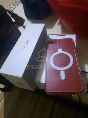 ip 8 plus 256 gb ram berapa