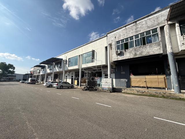 Taman Industri Jaya @ Skudai 1.5 Storey (3 Adjoining) Terrace Factory 1