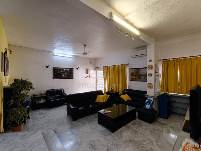 2 Sty House @ Taman Connaught, Cheras, Freehold, Guarded, Super Cheap 1