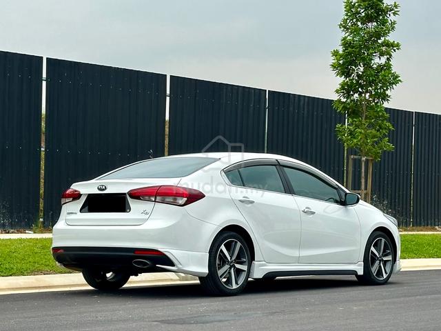 Kia Cerato 1.6 6 Speed🔥Full Loan Monthly 6xx‼️‼️ - 4