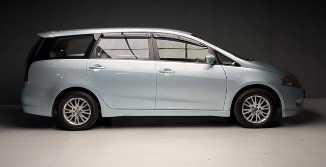2004 Mitsubishi GRANDIS 2.4 MPV (A) - 5