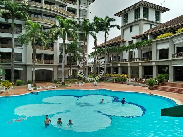 melaka raya mahkota hotel condo , seaview renovated full furnished
