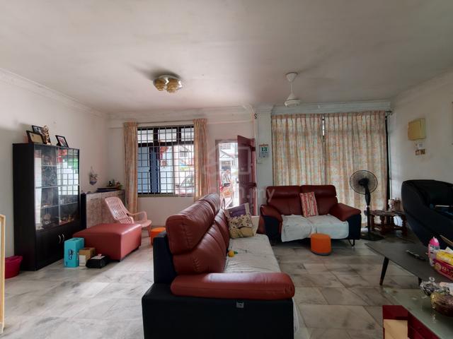 FULL LOAN! Skudai Sri Putri 22x70sf, Good Condition, Below Bank Value! 1