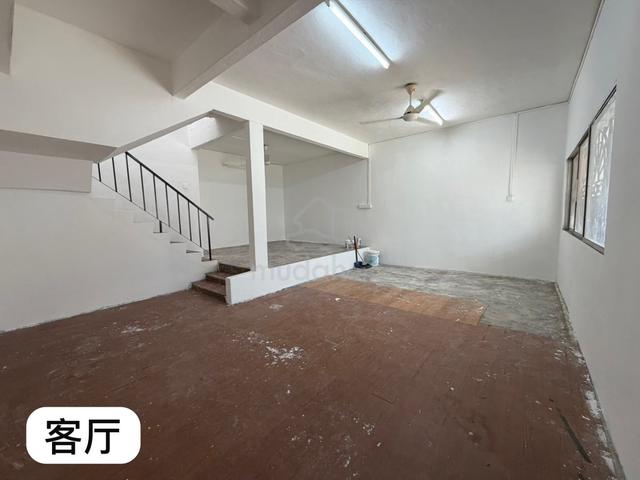 Taman Berlian Biru Kluang Double Storey Terrace House Original Unit 1