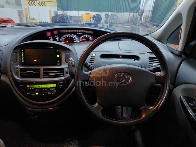 2004/09 Toyota Estima 2.4 Aeras Two Powerdoor MPV - 5