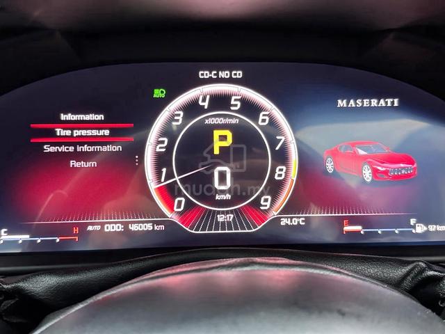 2013 Maserati GRAN TURISMO 4.7 V8 (A) - 2