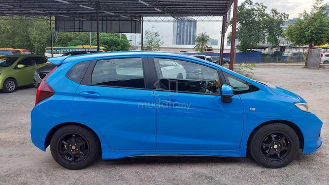 2015 Honda JAZZ 1.5E MUGEN BODYKITS NEW PAINT - 4