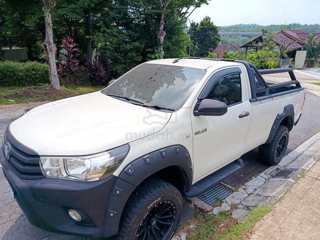 2018 Toyota HILUX 2.4 VNT 2GD-FTV (M) - 1
