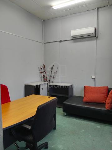 Diamond Square fully furnished 3 partition room 4 Aircon 4 lifts 3