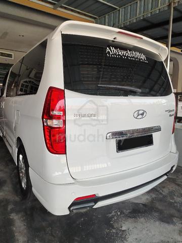 2016 Hyundai GRAND STAREX 2.5 ROYALE DELUXE - 2