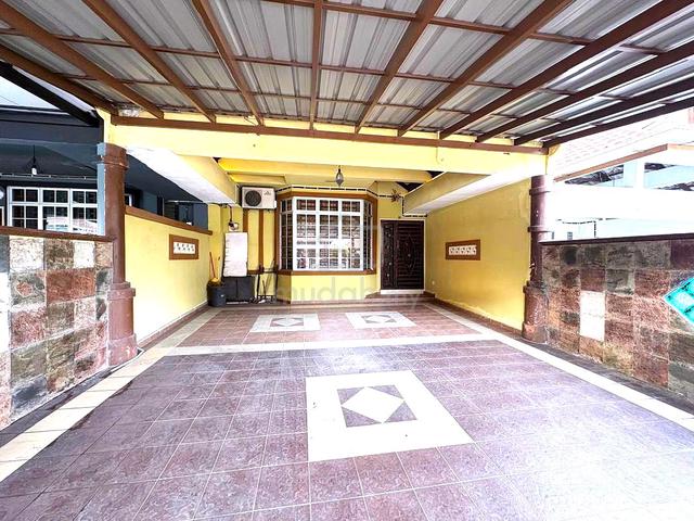 RENOVATED, Teres 2-Tingkat, CANTIK & BERSIH, Taman Bukit Tiram 1