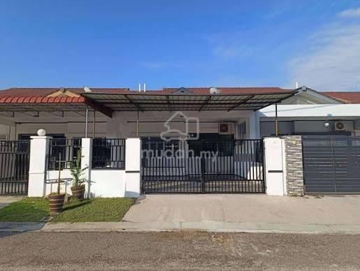 IOI Jalan Bangau, Bandar PutraKulai | Single Storey | 4R2B | 22' x 70' 1
